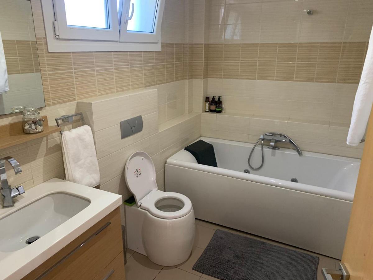 Breathtaking Sea View Apartment Кавала Екстериор снимка